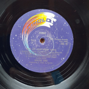 Graeme Edge Band feat. Adrian Gurvitz - Kick off your Moody Boots