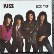 Kiss - Lick it up