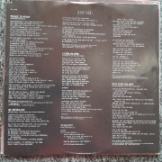 Melissa Manchester - Help is on the Way