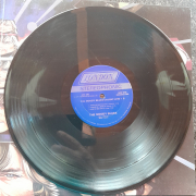 Moody Blues - Caught Live + 5
