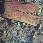 AC/DC - T.N.T: